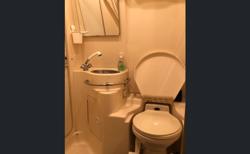 Sea Ray 310 Sundancer-kuva-6